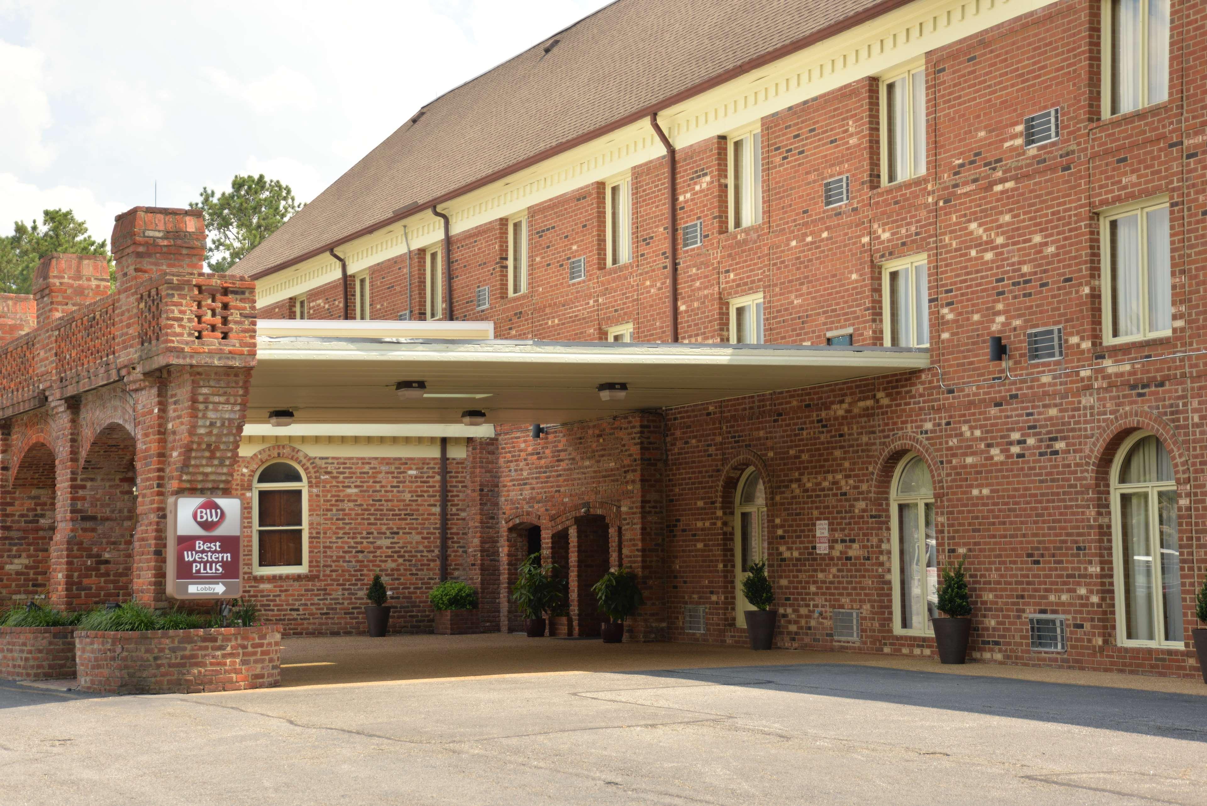 Best Western Plus Governor'S Inn Richmond Midlothian Bagian luar foto