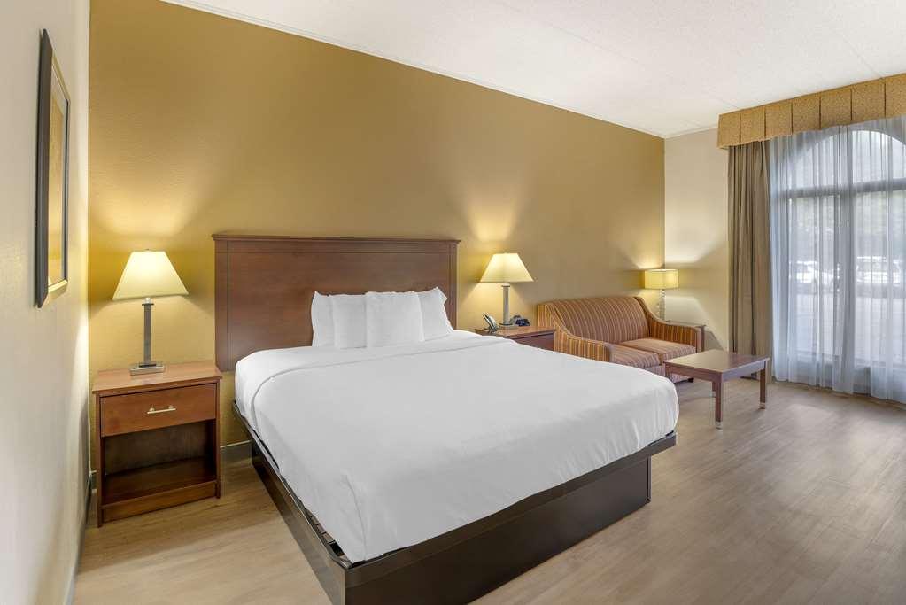Best Western Plus Governor'S Inn Richmond Midlothian Ruang foto