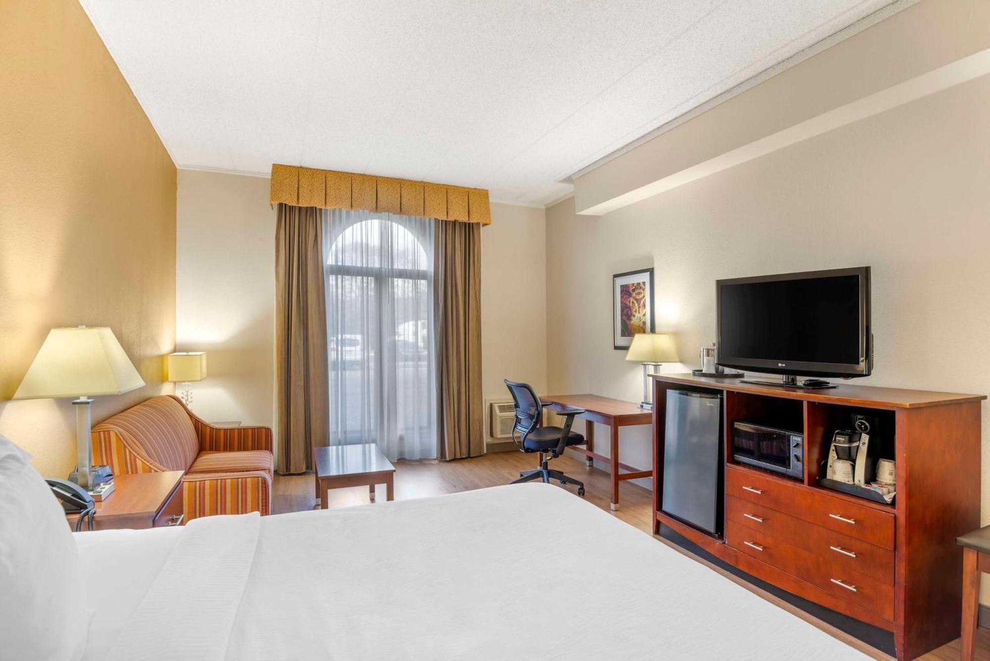 Best Western Plus Governor'S Inn Richmond Midlothian Bagian luar foto