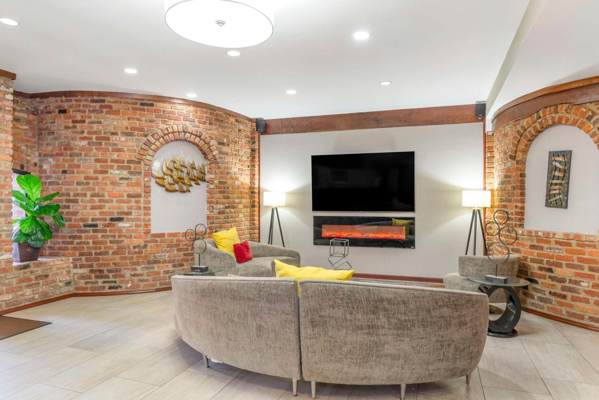 Best Western Plus Governor'S Inn Richmond Midlothian Bagian luar foto