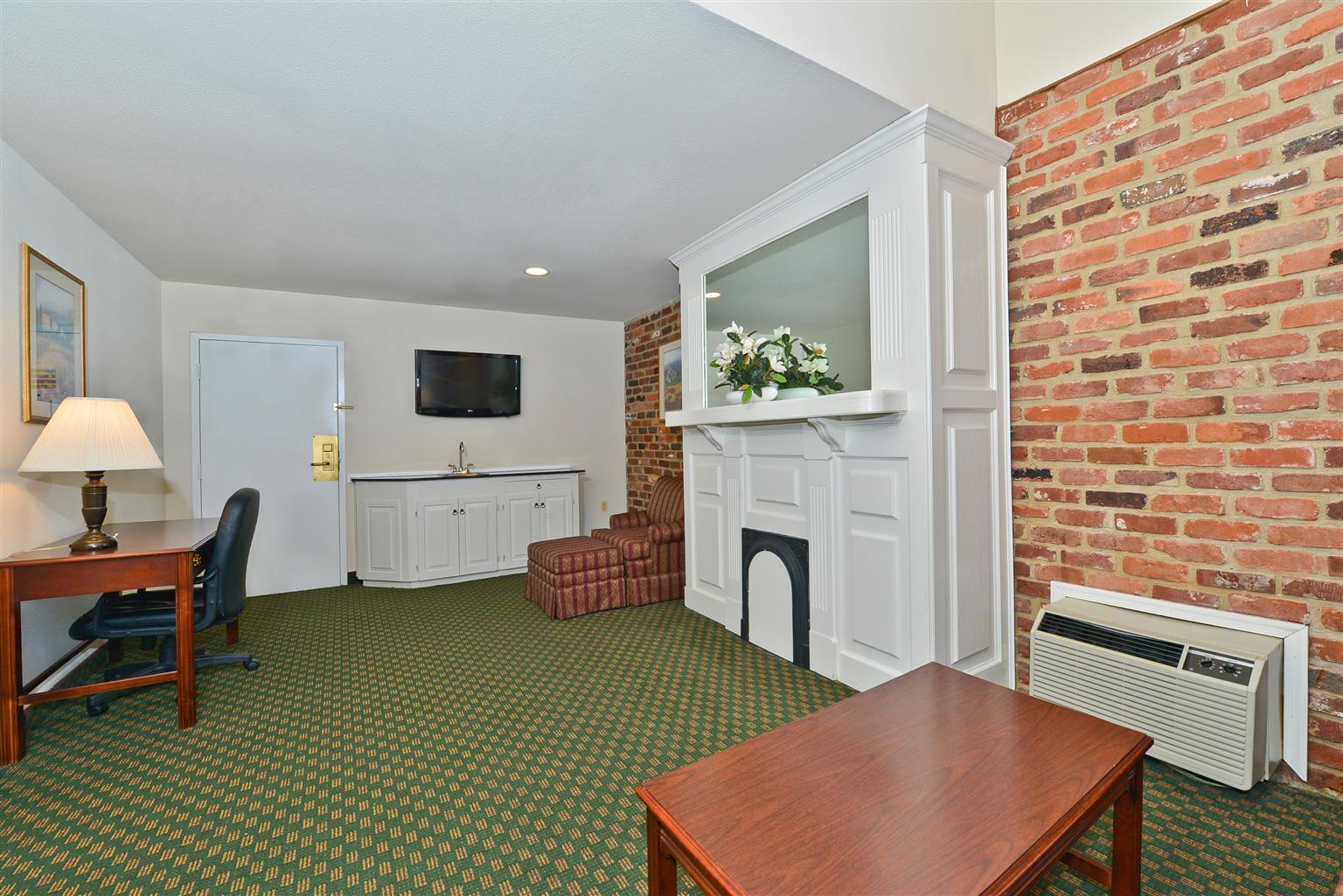 Best Western Plus Governor'S Inn Richmond Midlothian Bagian luar foto