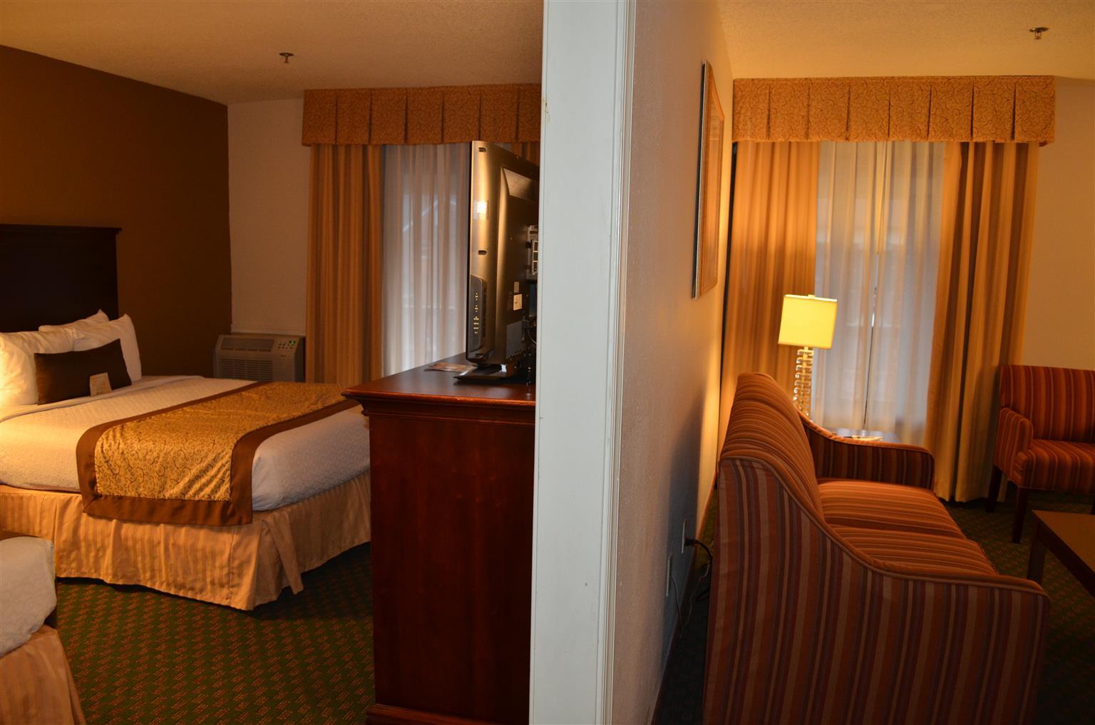 Best Western Plus Governor'S Inn Richmond Midlothian Bagian luar foto