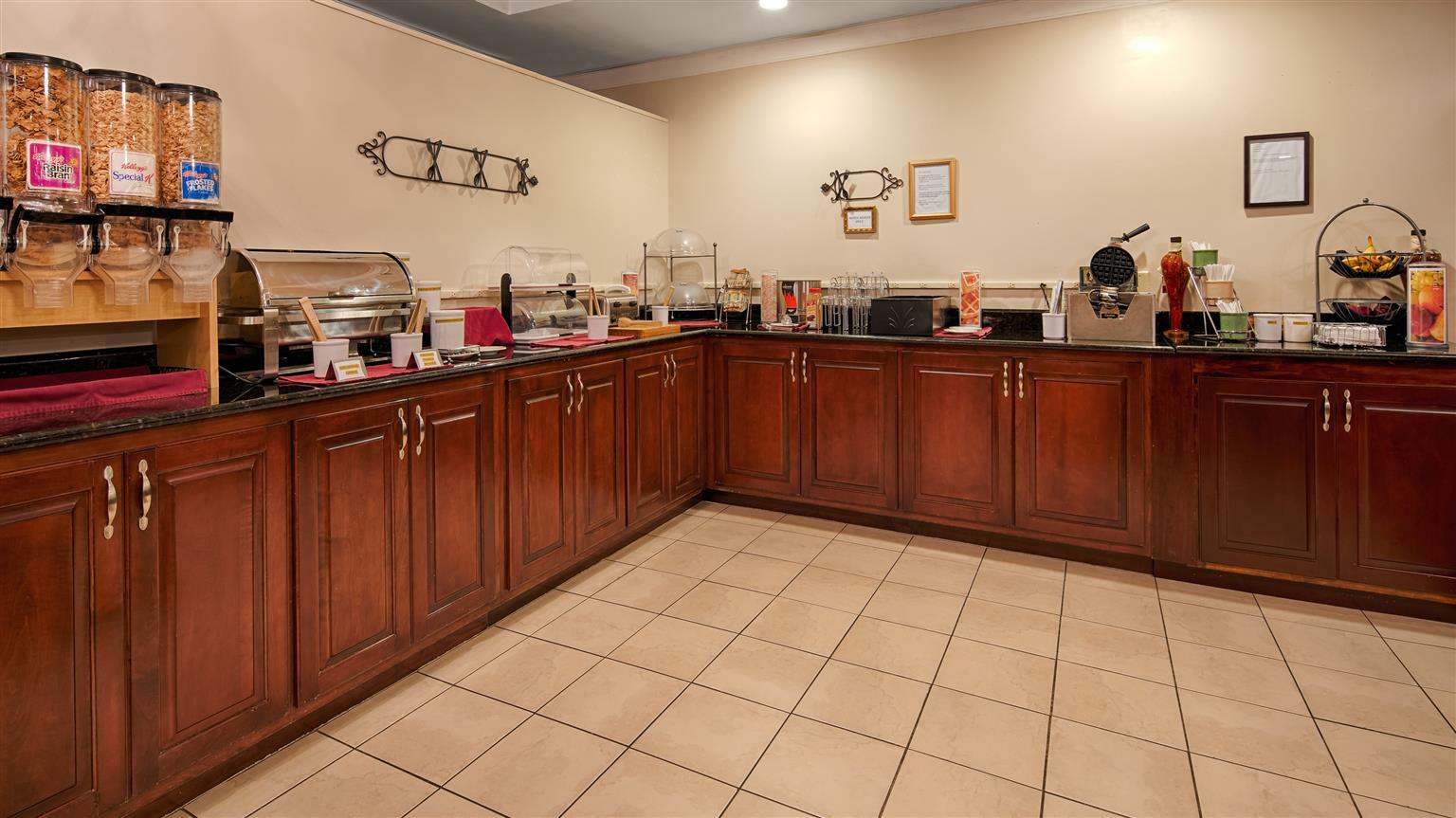 Best Western Plus Governor'S Inn Richmond Midlothian Bagian luar foto