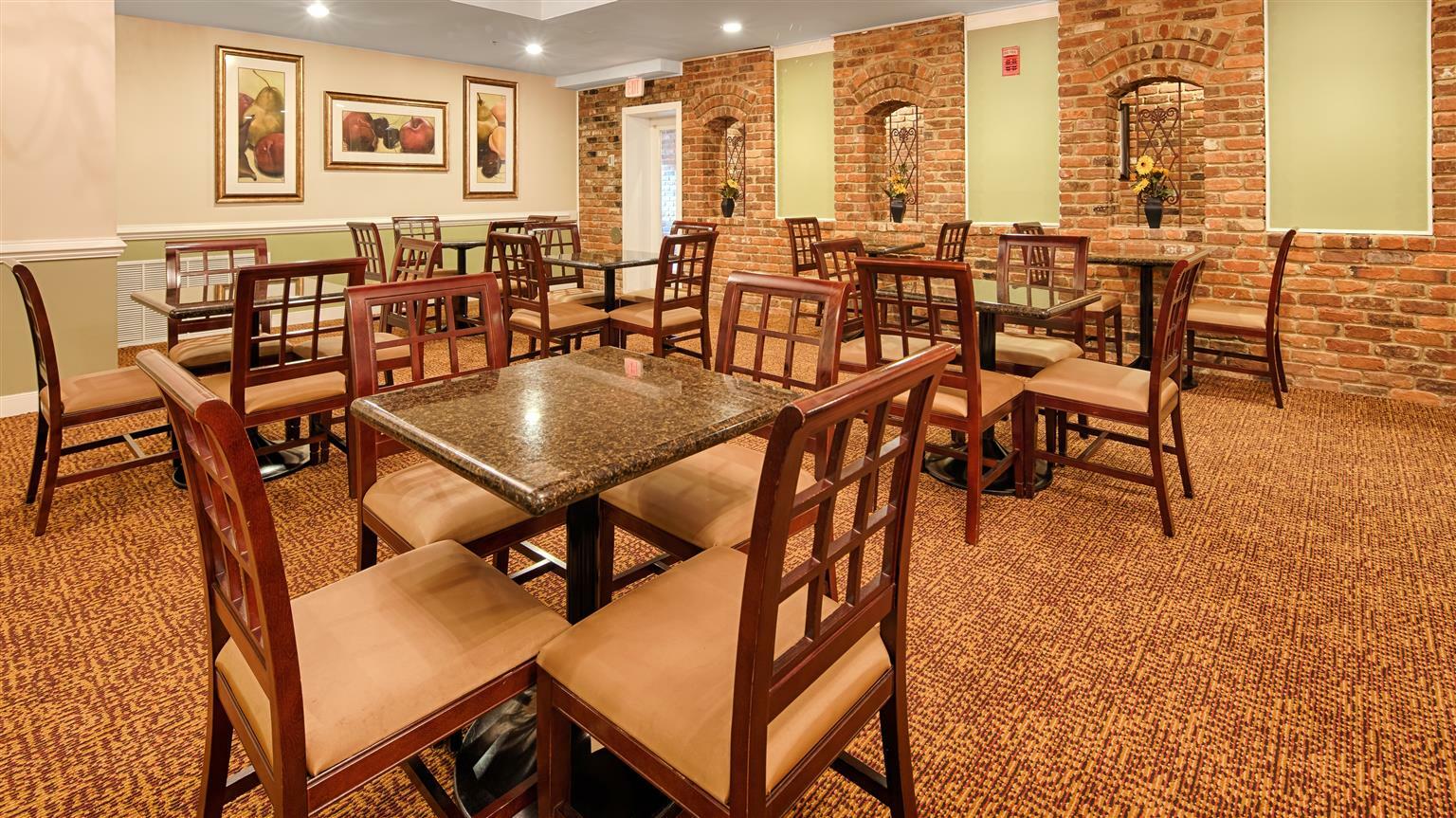 Best Western Plus Governor'S Inn Richmond Midlothian Bagian luar foto